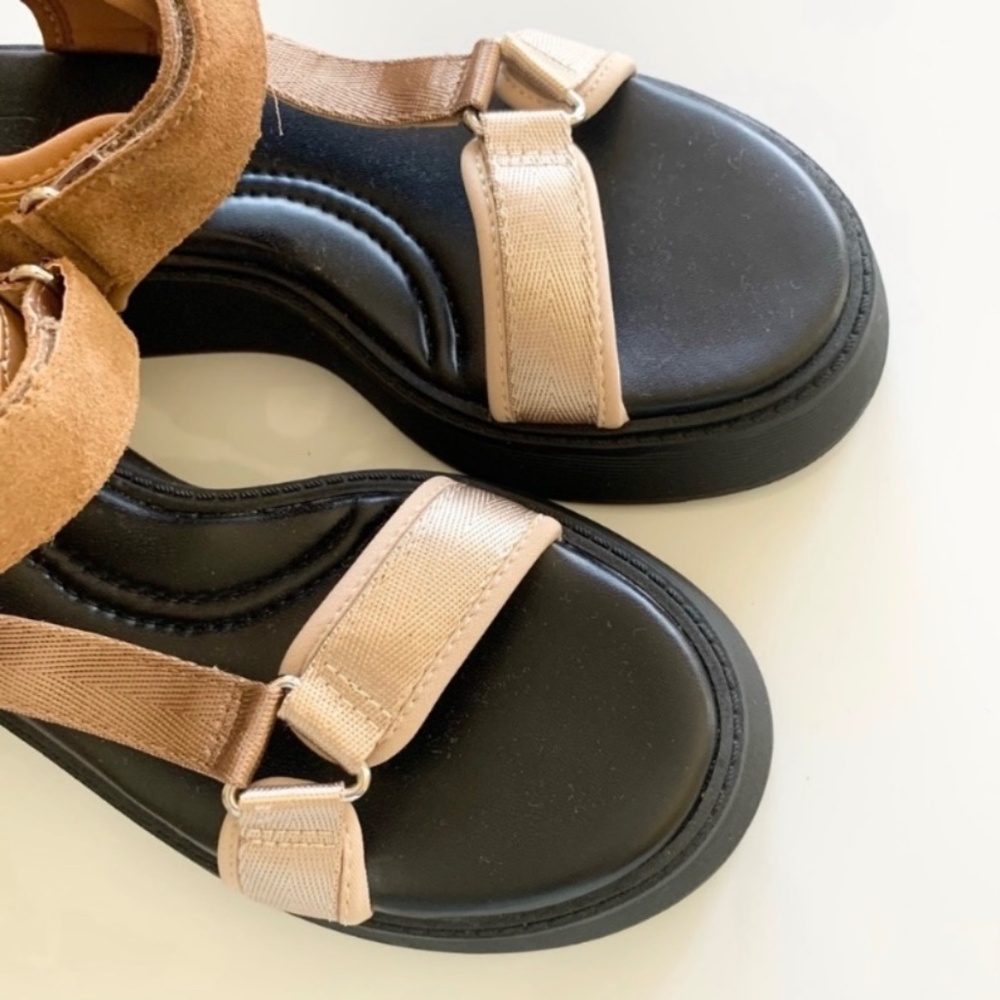 Zara Flat Strappy Sandals 7.5 New - Picture 2 of 9